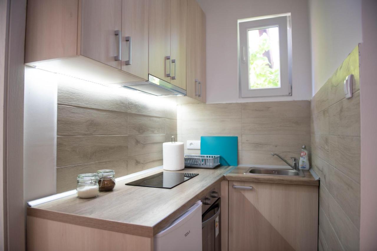 Apartman Tea 2 Lägenhet Belgrad Exteriör bild